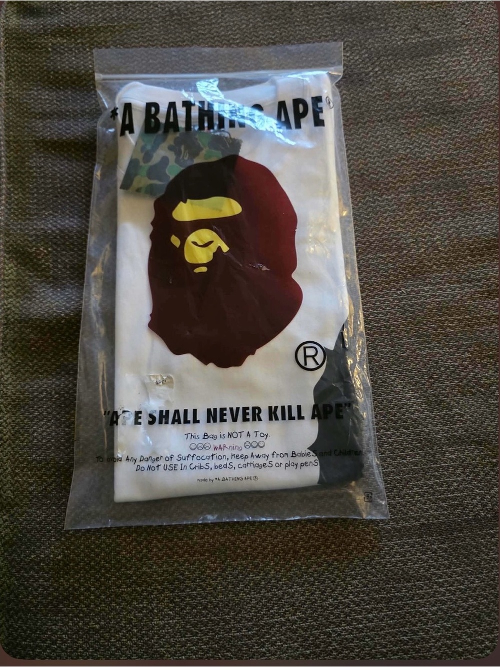 Bape Kids White Tee m size brand new with tags